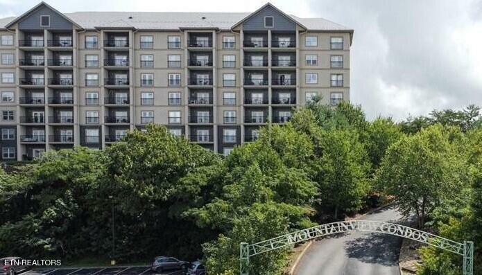 Property Photo: 124 Plaza Drive 3107 TN 37863