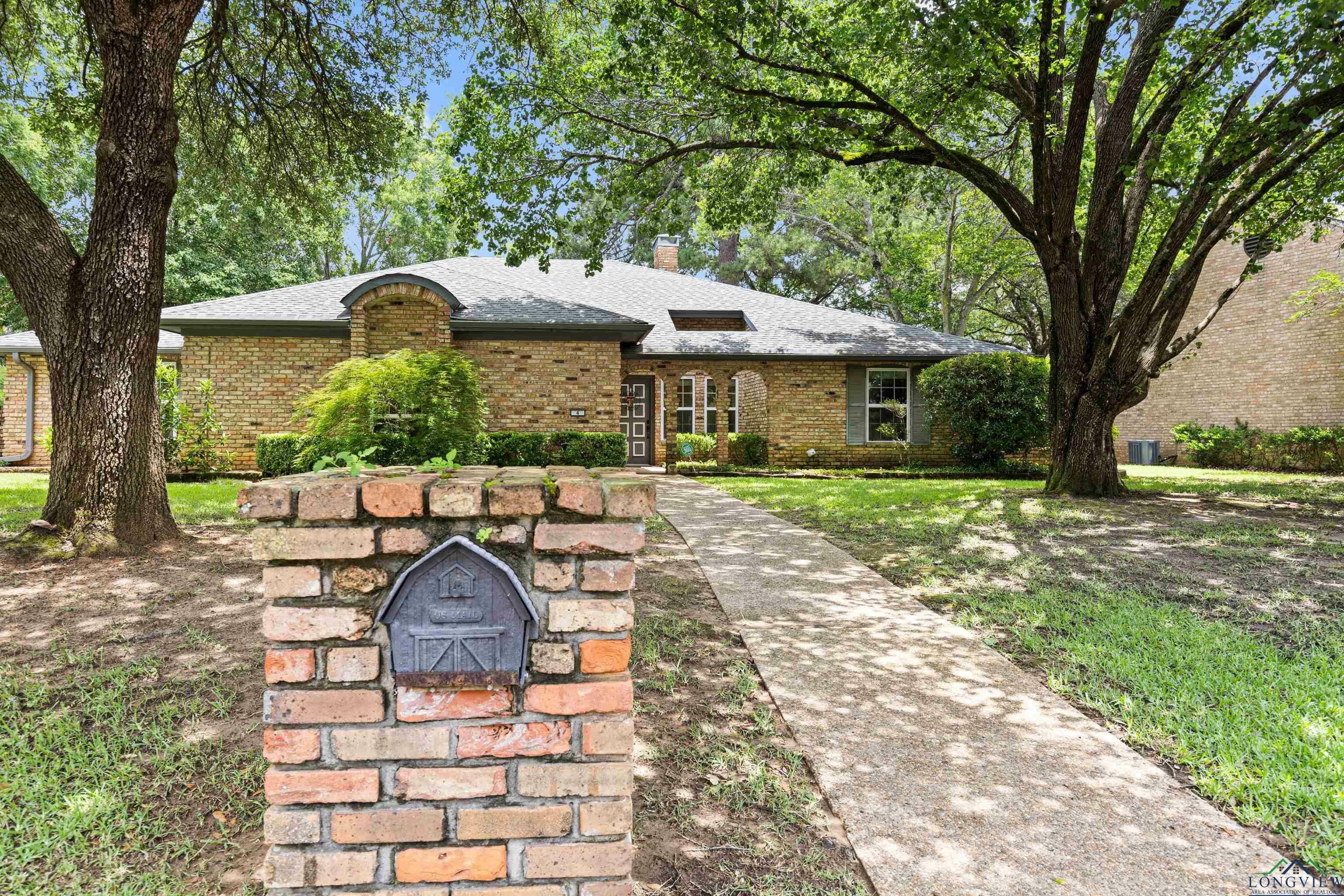 Property Photo:  4 Briar Ln.  TX 75662 