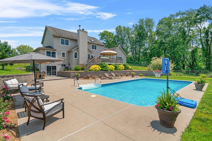 Property Photo:  17 Jackson Lane  NY 10916 