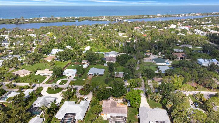 Property Photo: 2131 Heasley Road FL 34223