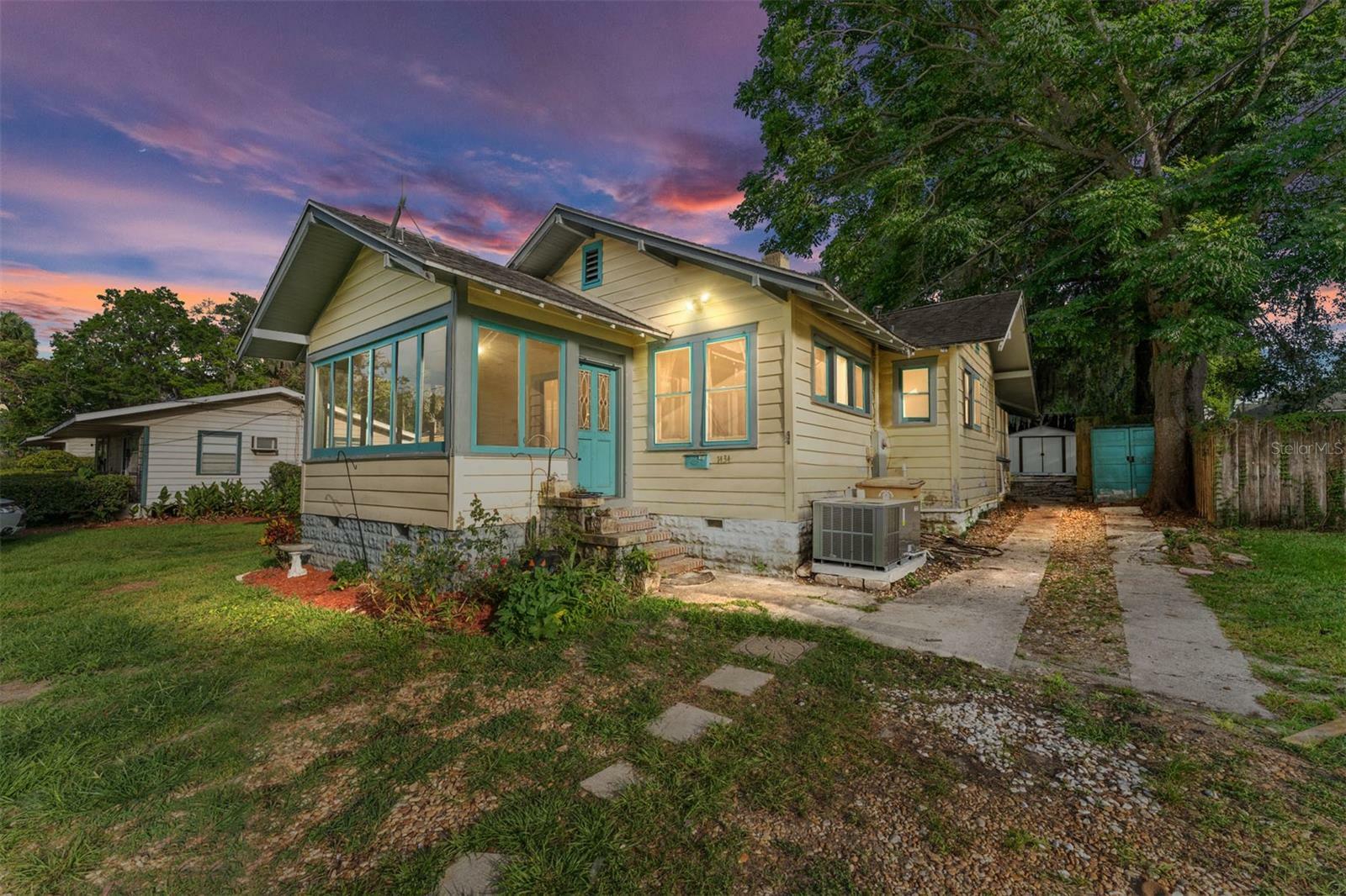 Property Photo: 1434 SE Silver Springs Place FL 34471