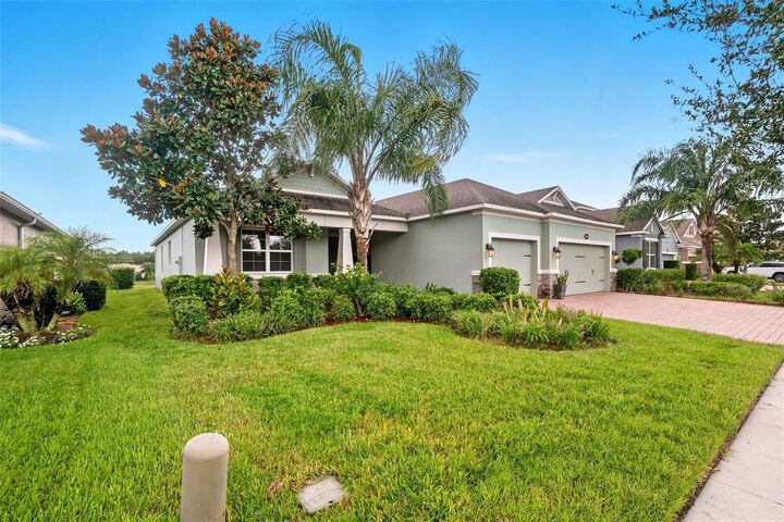 Property Photo:  31961 Redtail Reserve Boulevard  FL 32776 