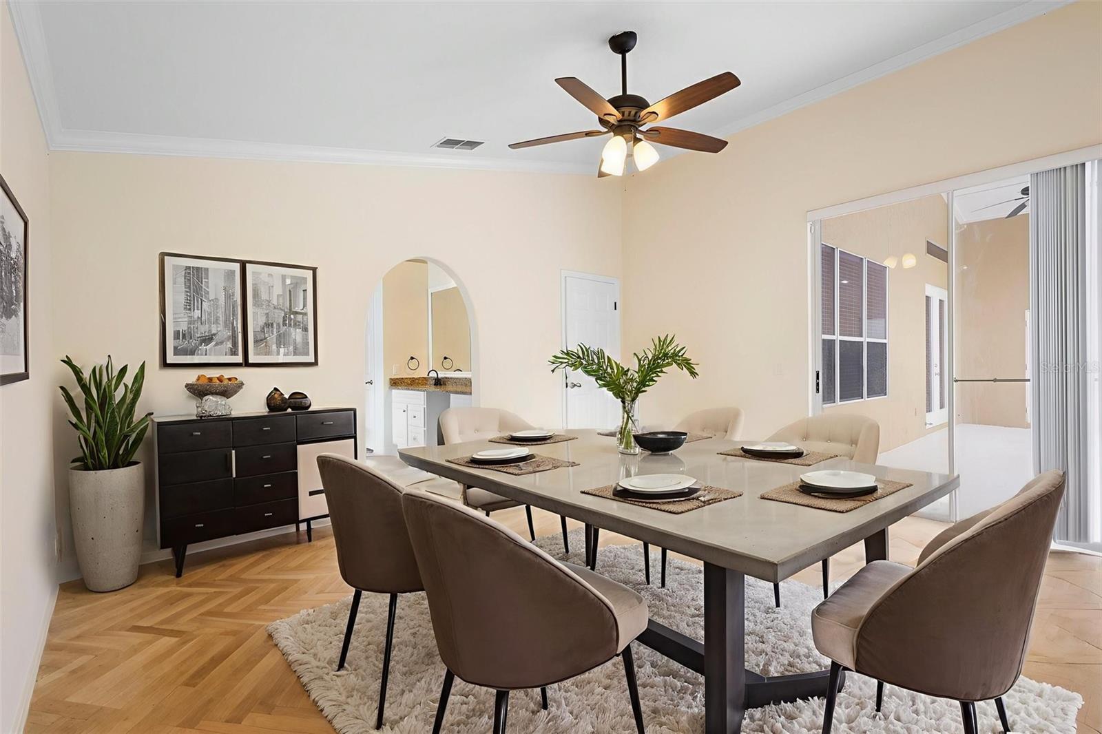 Property Photo: 2263 Catbriar Way FL 32765