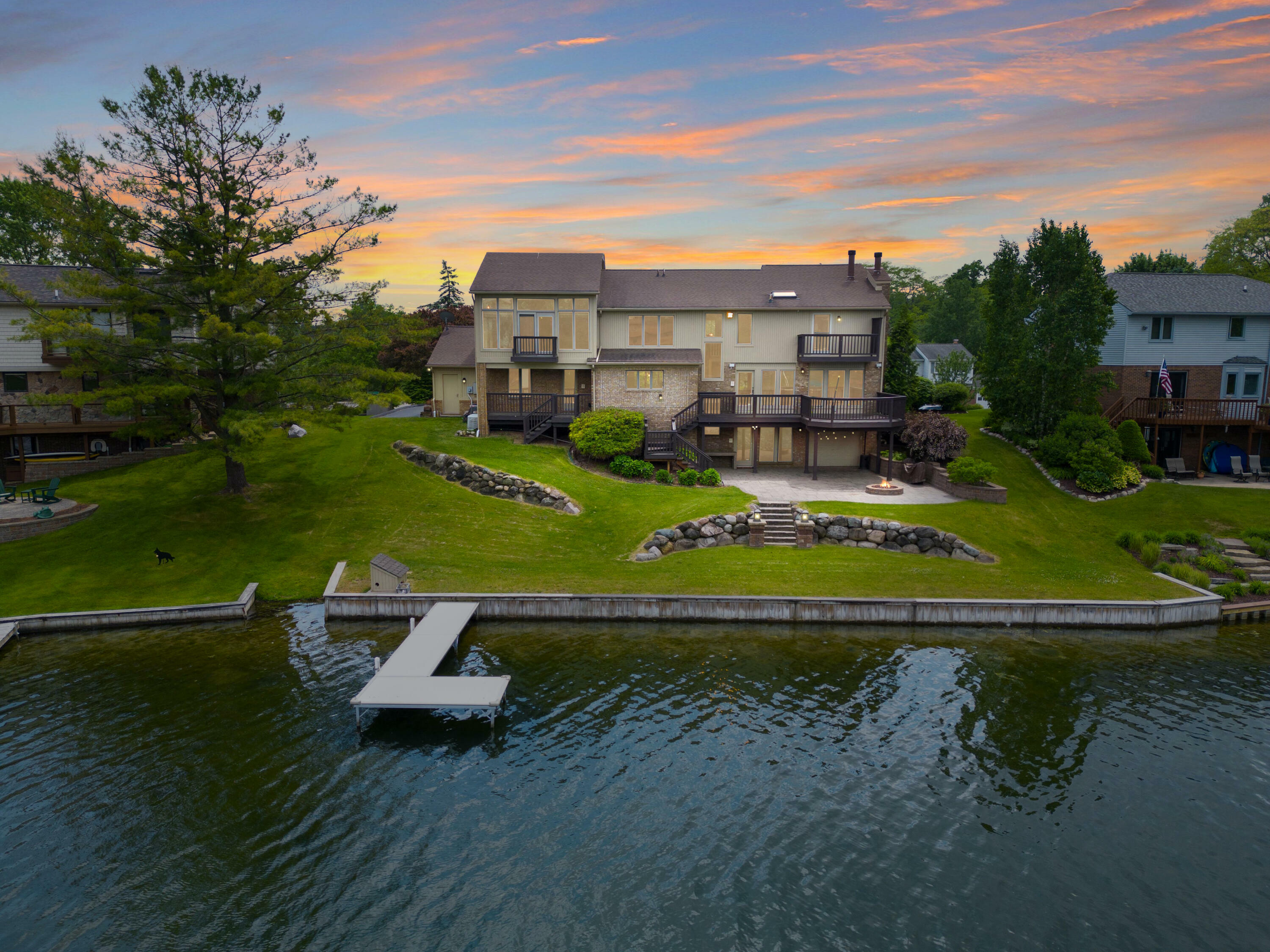 Property Photo: 8453 Harbortowne Drive MI 48348