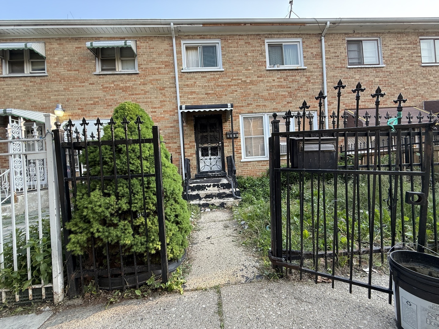 Property Photo: 1826 S Kildare Avenue IL 60623