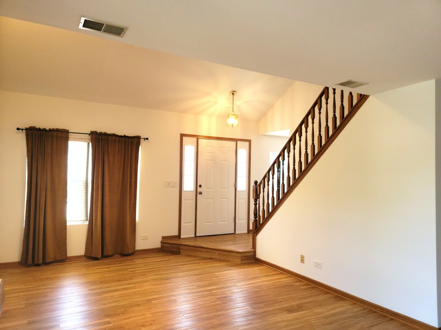 Property Photo: 1434 Root Street IL 60403