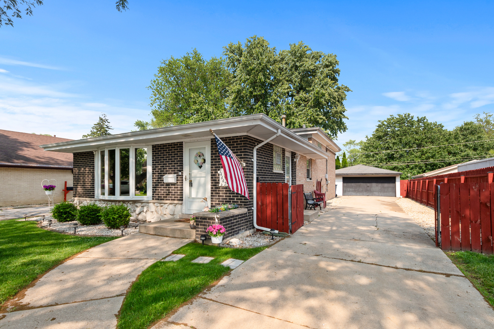 Property Photo: 14447 Kolin Avenue IL 60445