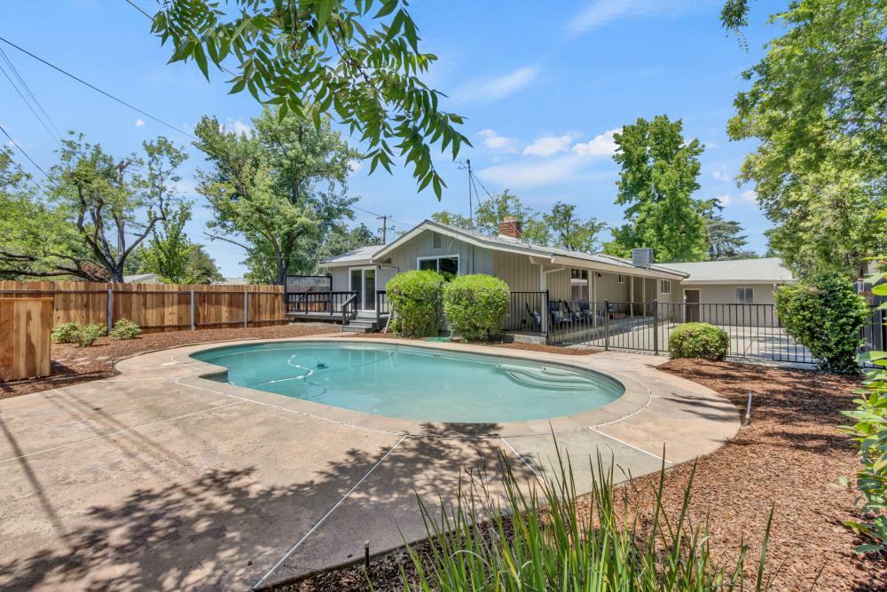 Property Photo: 3750 Norris Avenue CA 95821