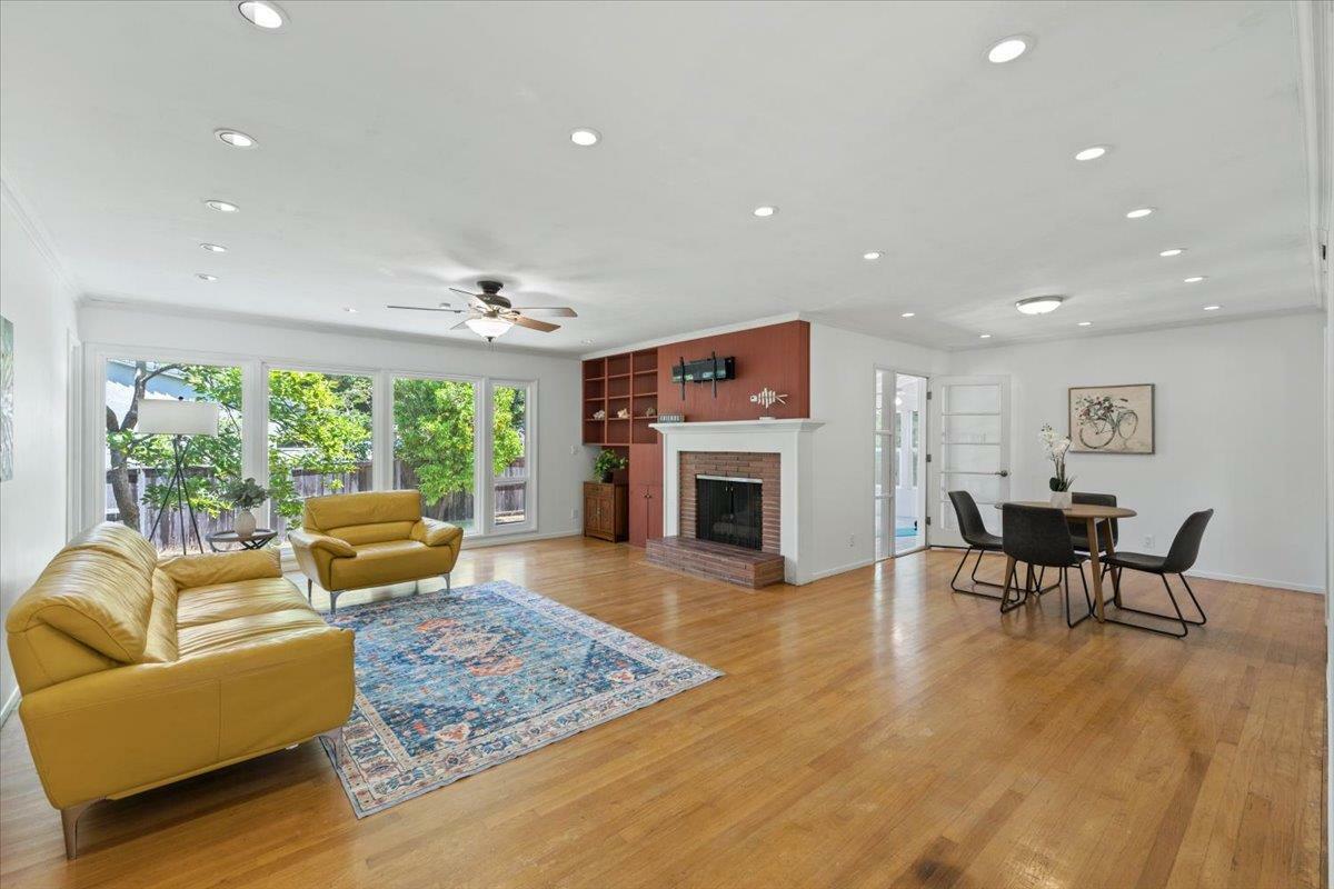 Property Photo: 4851 Alta Drive CA 95822