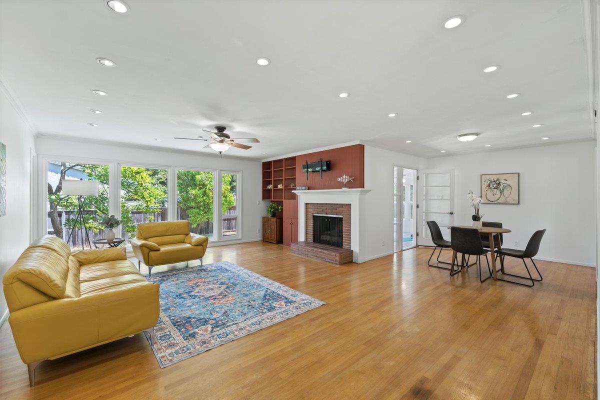 Property Photo: 4851 Alta Drive CA 95822