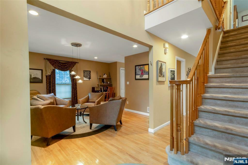 Property Photo: 549 Alosio NJ 07675