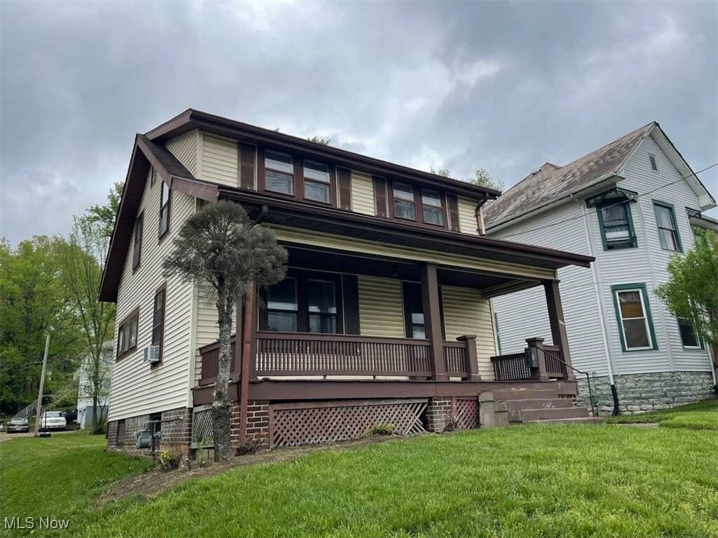 Property Photo: 1109 Ohio Street OH 43701