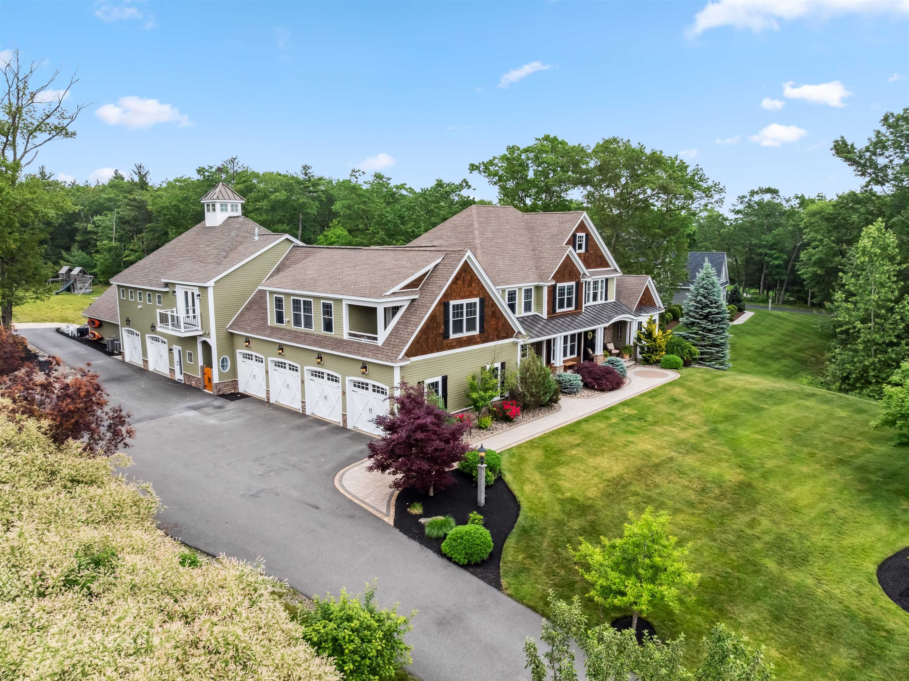 Property Photo: 32 Burnham Road NH 03087