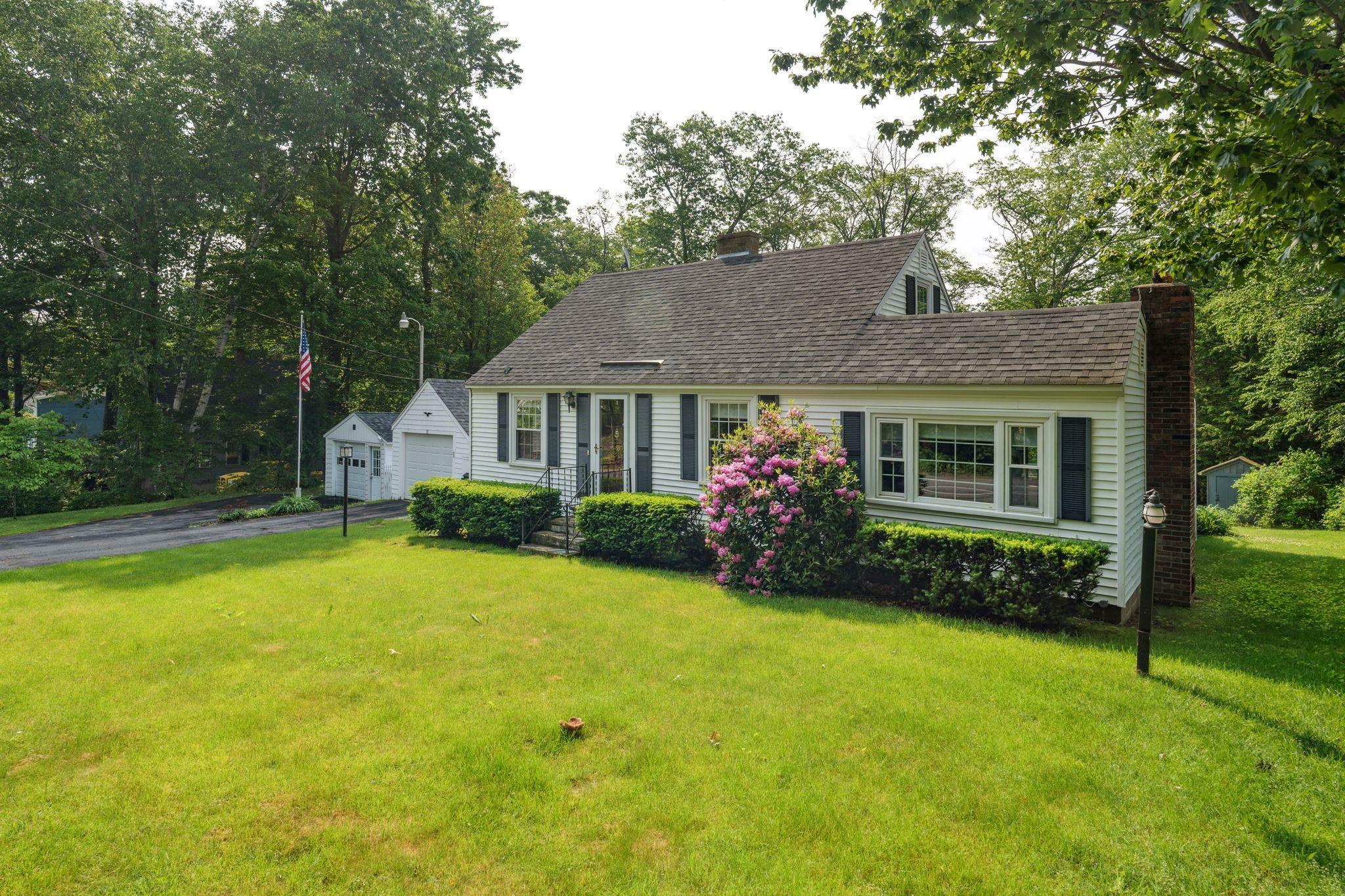 Property Photo: 33 Elm Street NH 03851