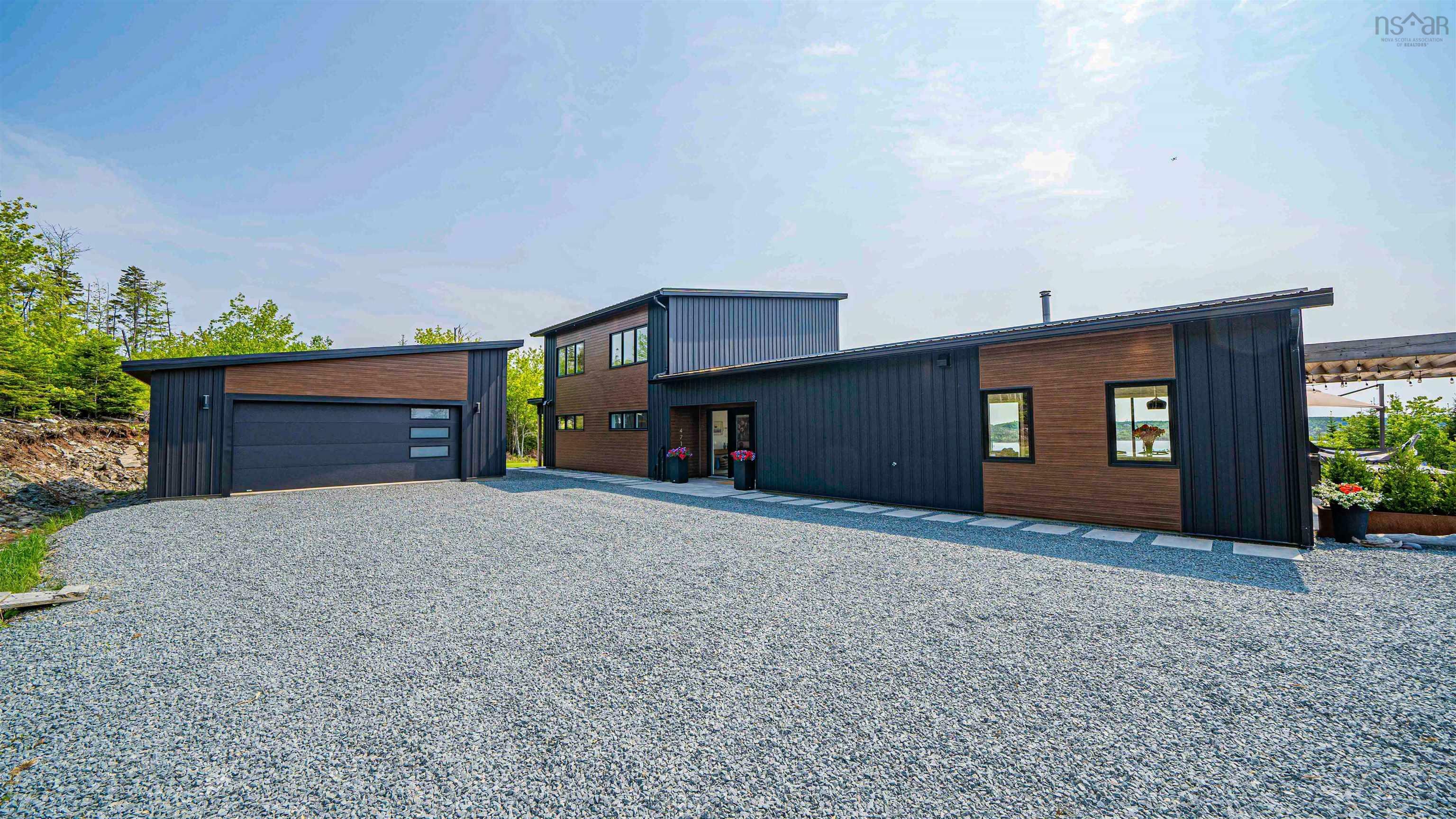 Property Photo: 471 West Porters Lake Road NS B3E 1K5