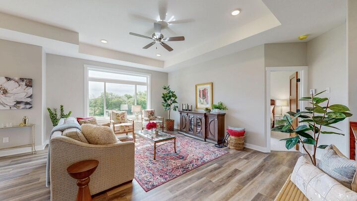 Property Photo:  509 Golfview Avenue  MN 55992
