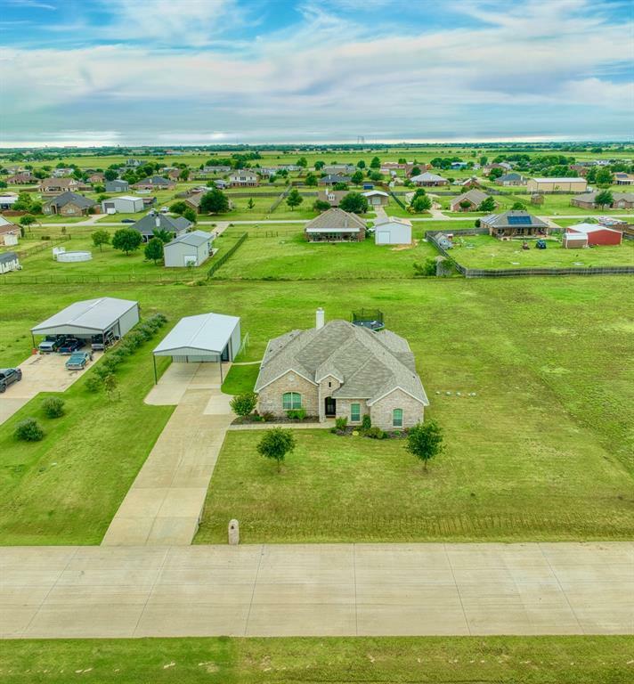 Property Photo: 1109 Cashew Drive TX 76084