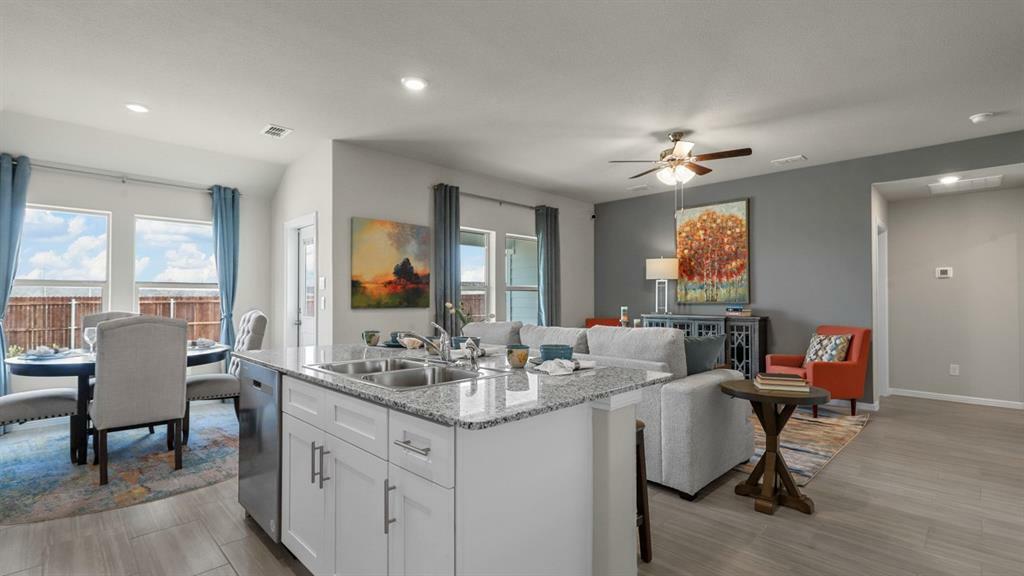 Property Photo: 9460 Mint Hill Drive TX 76108