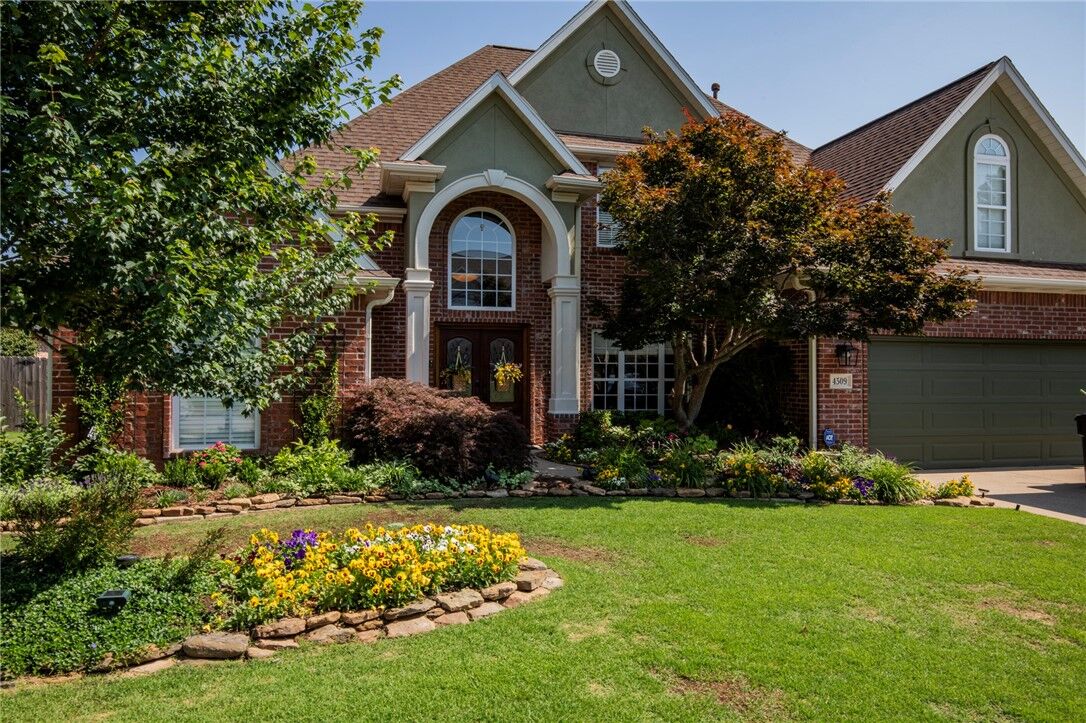 Property Photo: 4509 Creekview Drive AR 72758