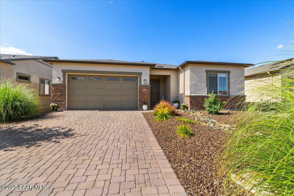 Property Photo: 7930 E Carbon Court AZ 86315
