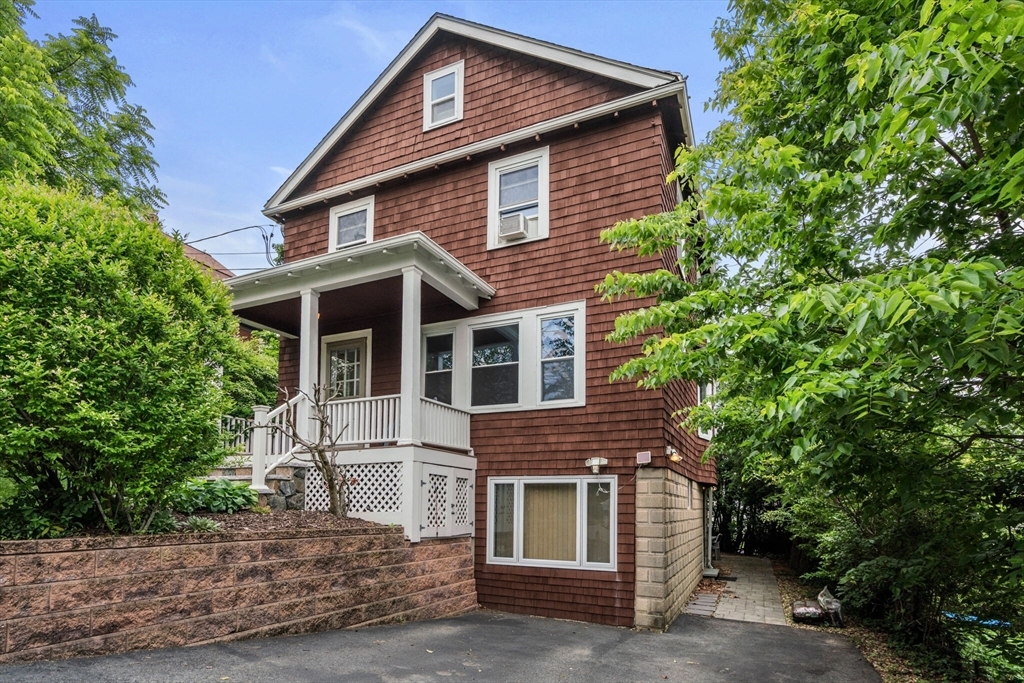 7 Theresa Ave  Lexington MA 02420 photo