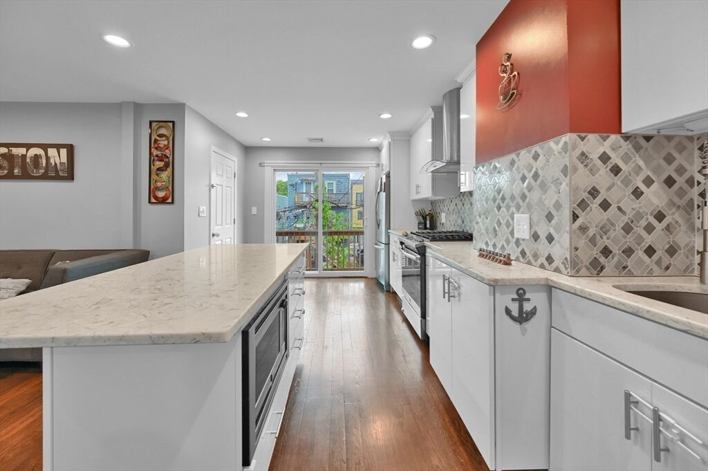 Property Photo: 506 Bennington St MA 02128