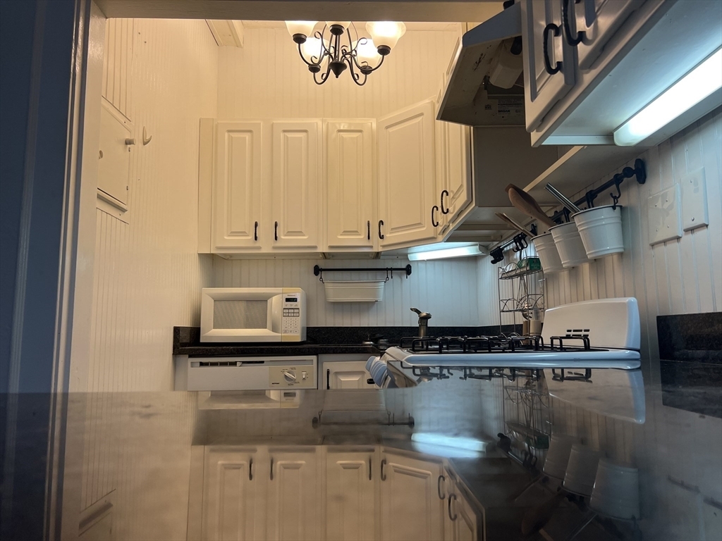 Property Photo: 90 Kilsyth Rd 3 MA 02135