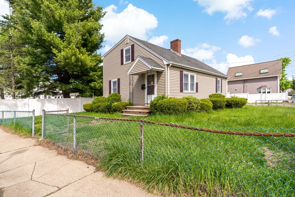 Property Photo:  60 Lynn St  MA 01960 