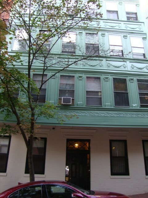 32 Grove 5  Boston MA 02114 photo