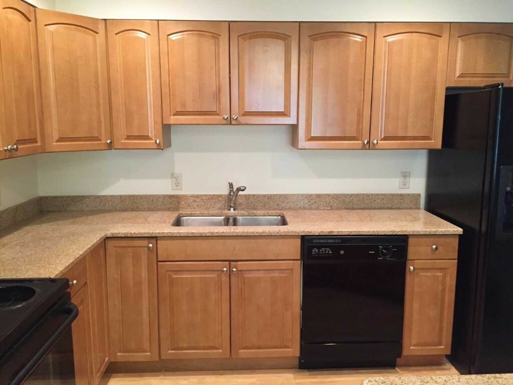 Property Photo: 4 Abbott Lane 4 MA 01742
