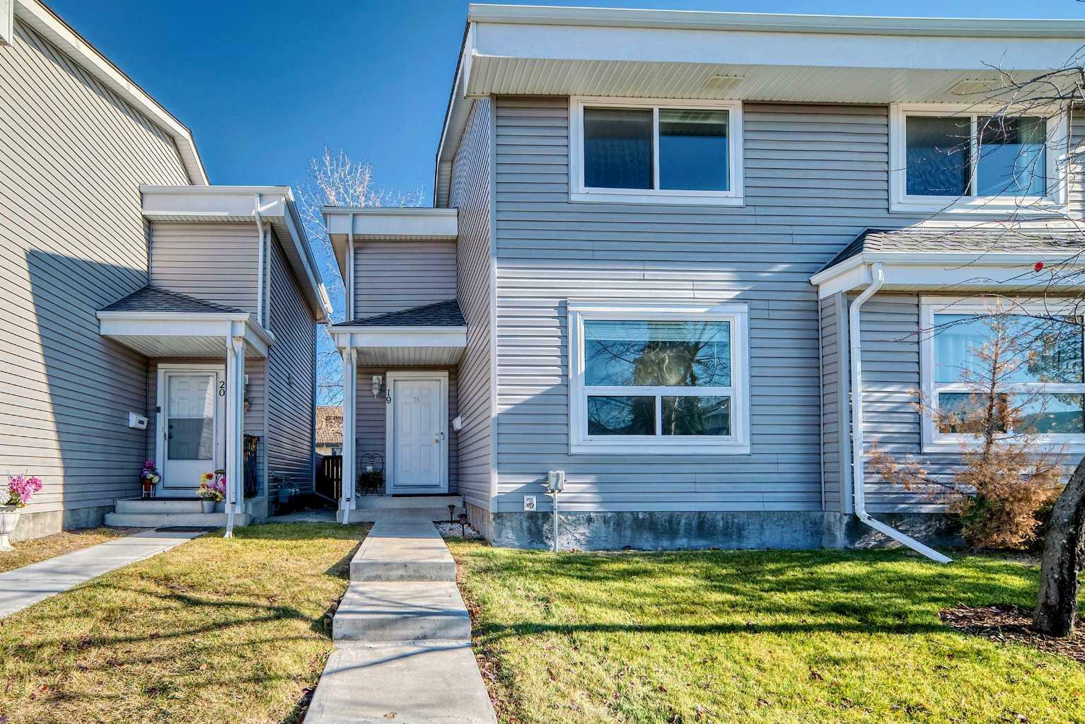 Property Photo: 4360 58 Street NE 19 AB T1Y 4S4