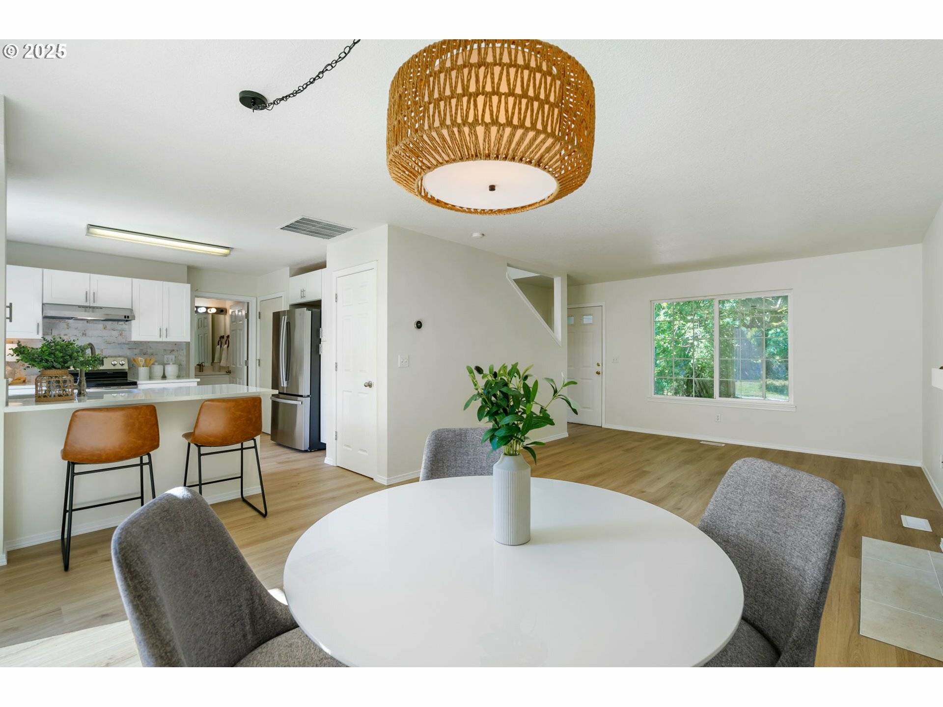 Property Photo: 2743 SW Spring Garden St OR 97219