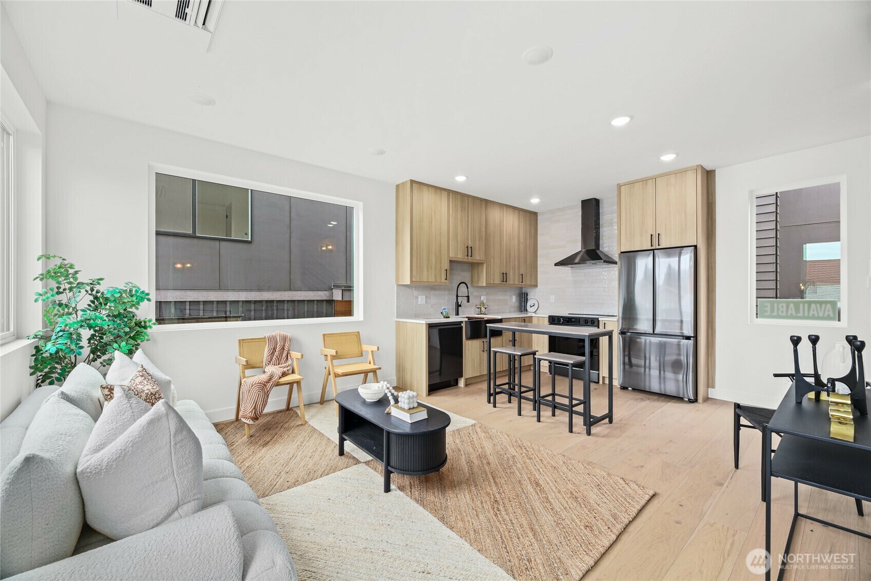 Property Photo: 8105 B 18th Avenue SW WA 98106