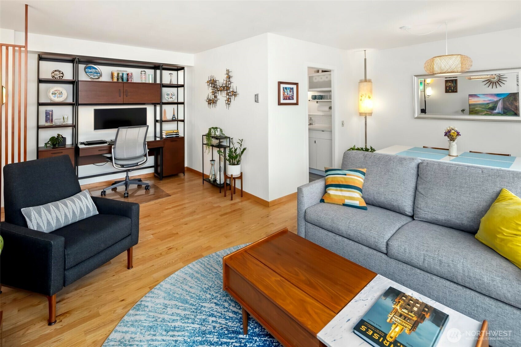 1221  Minor Avenue 902  Seattle WA 98101 photo