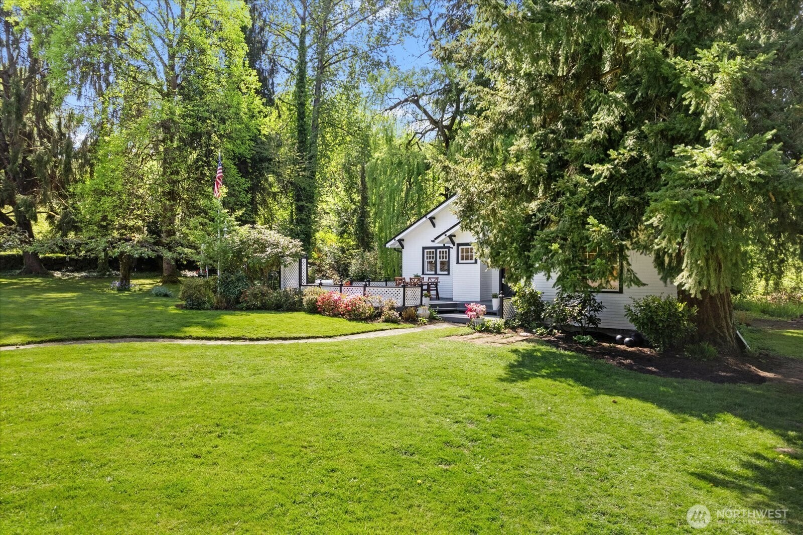 Property Photo: 10454 Forbes Creek Drive WA 98033