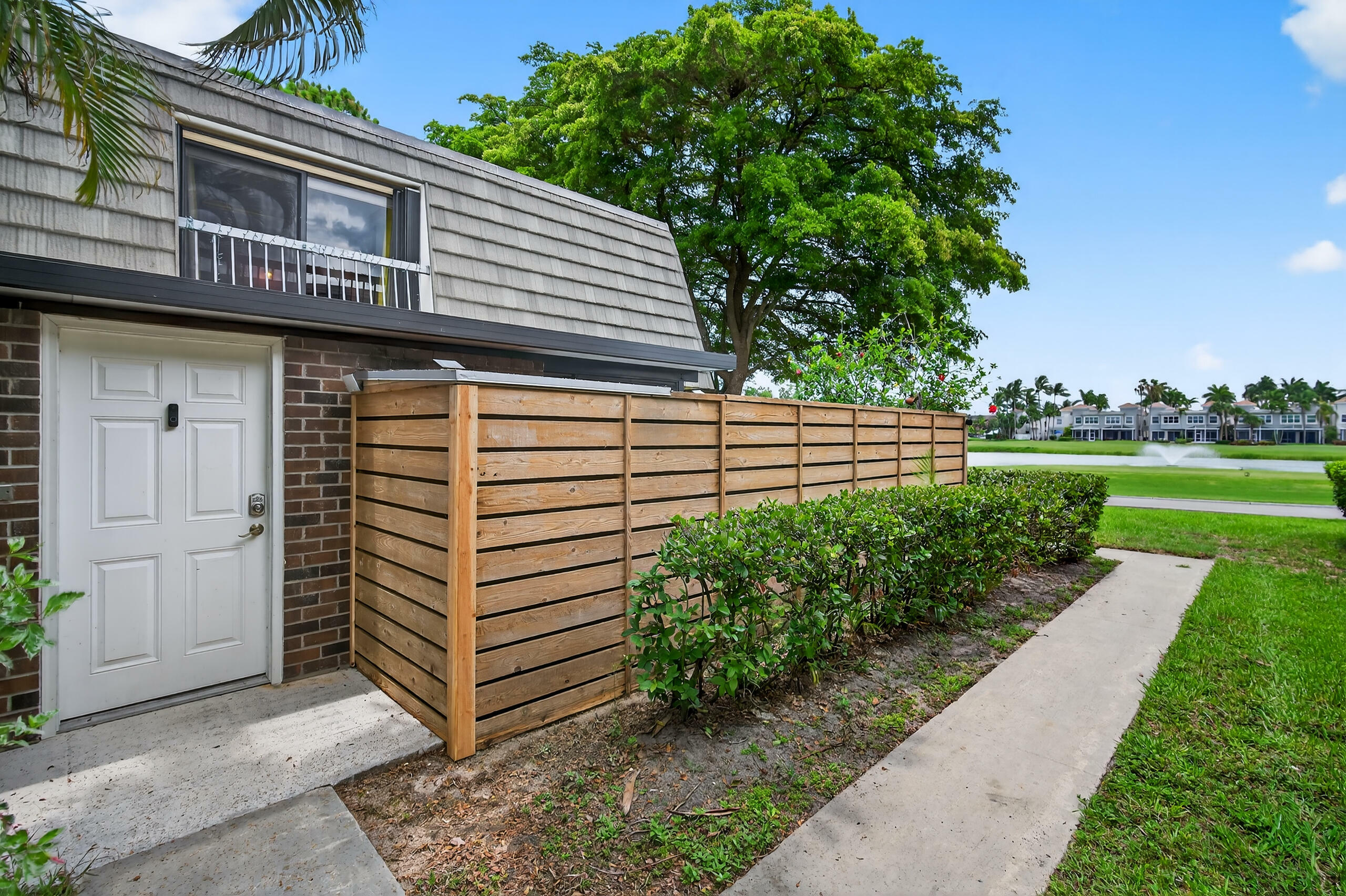 Property Photo: 1508 15th Terrace FL 33418