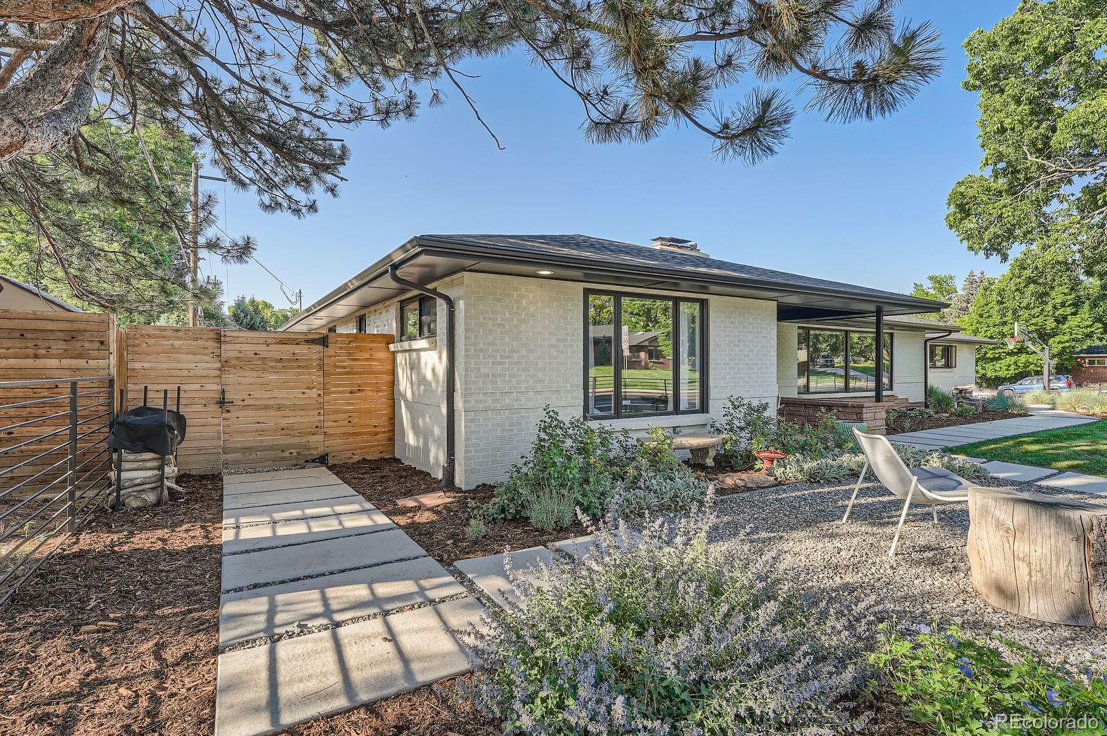Property Photo: 3695 E Dartmouth Avenue CO 80210
