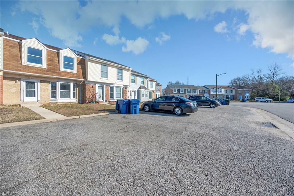 Property Photo:  3720 Northwood Ct  VA 23452 