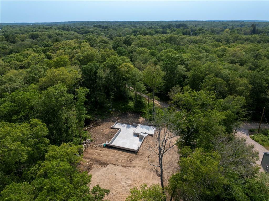 Property Photo:  2 Fanning Place  RI 02833 