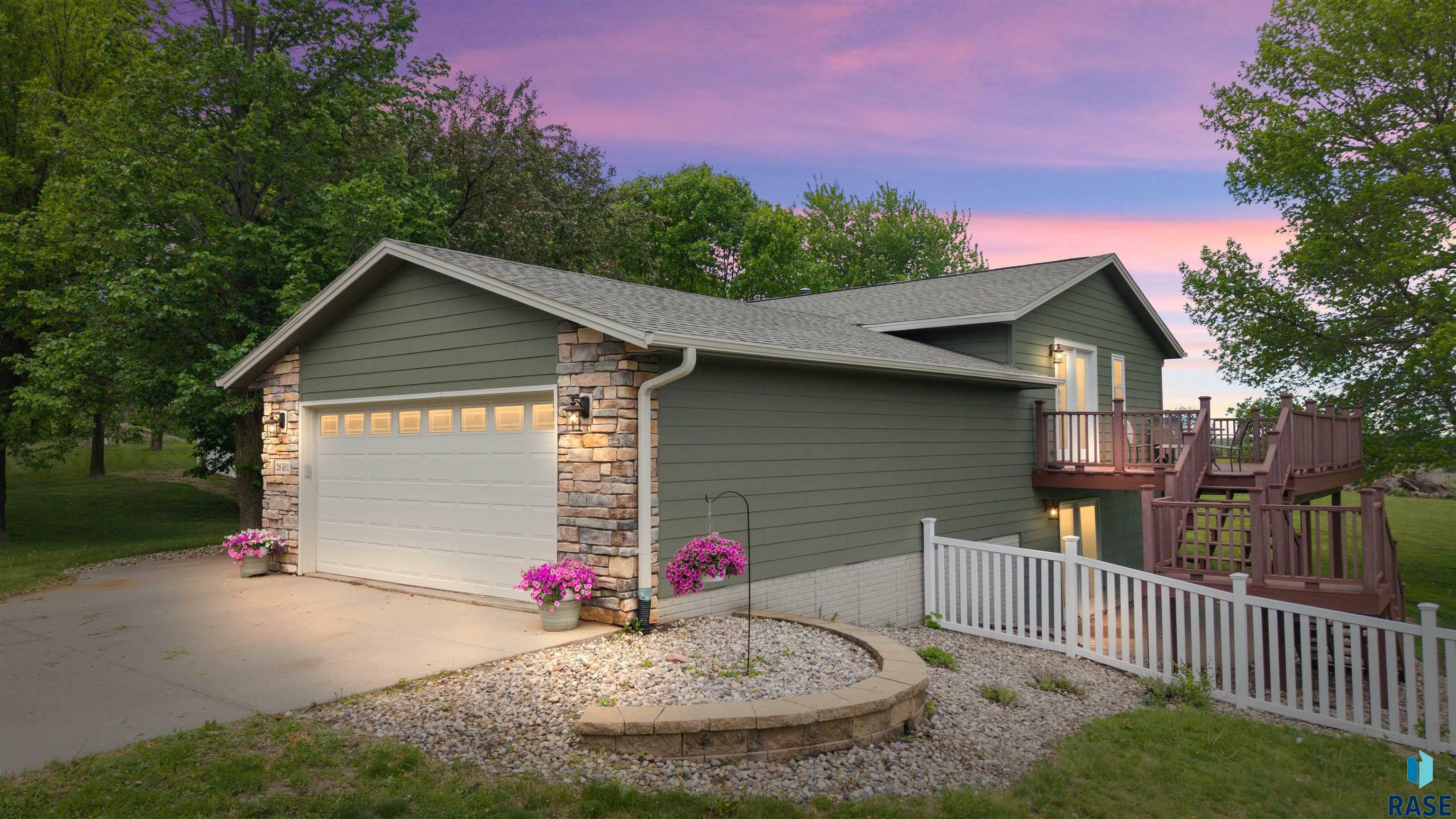 Property Photo: 26481 487th Ave SD 57068