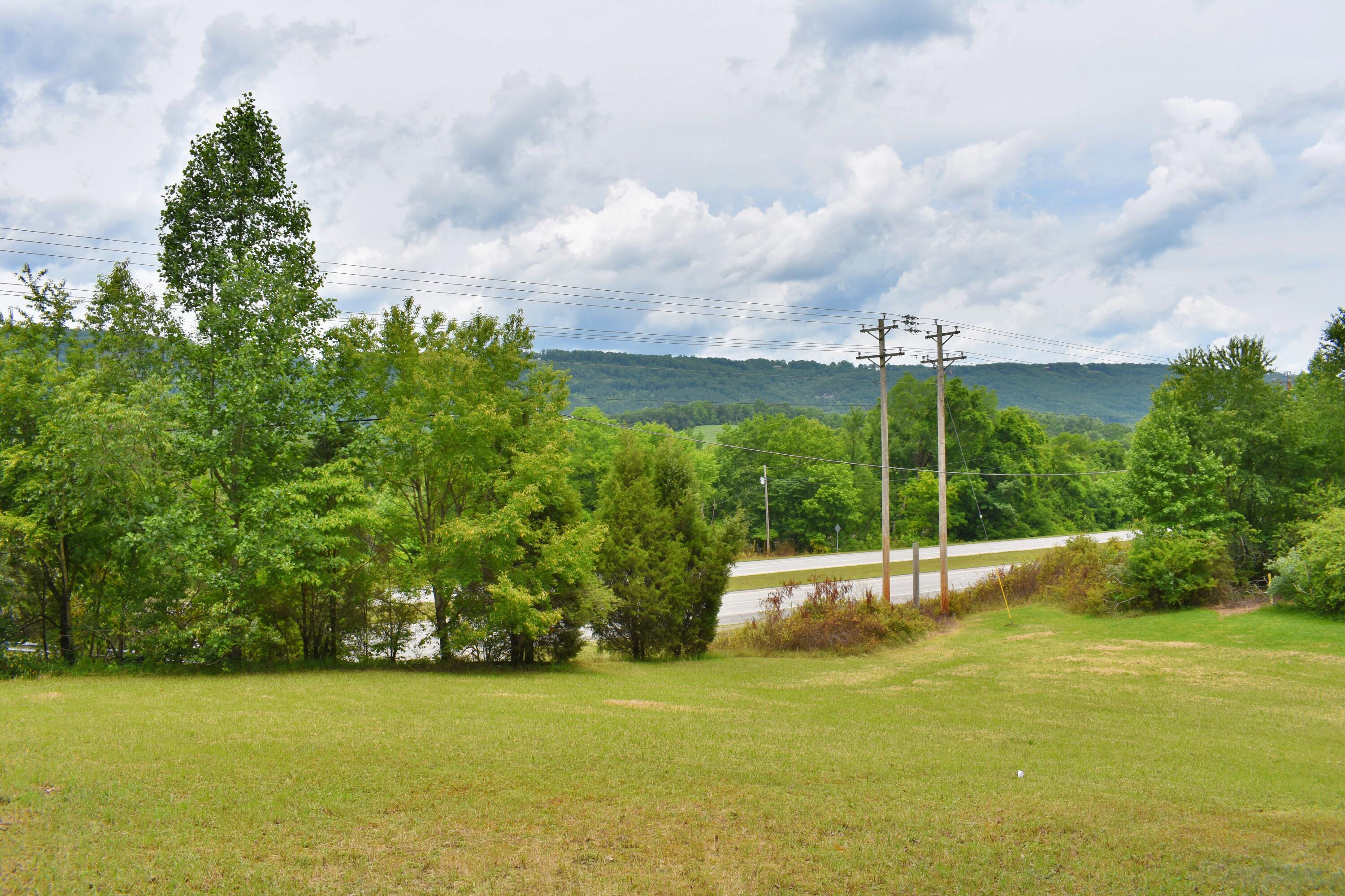 Property Photo:  25682 Rhea County Highway  TN 37381 