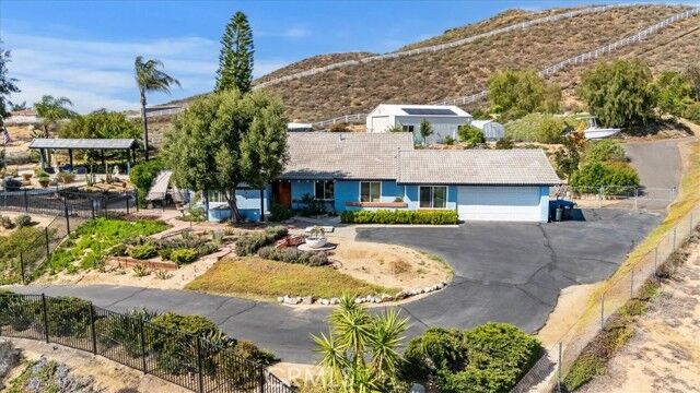 19032 Wyler Road  Riverside CA 92570 photo