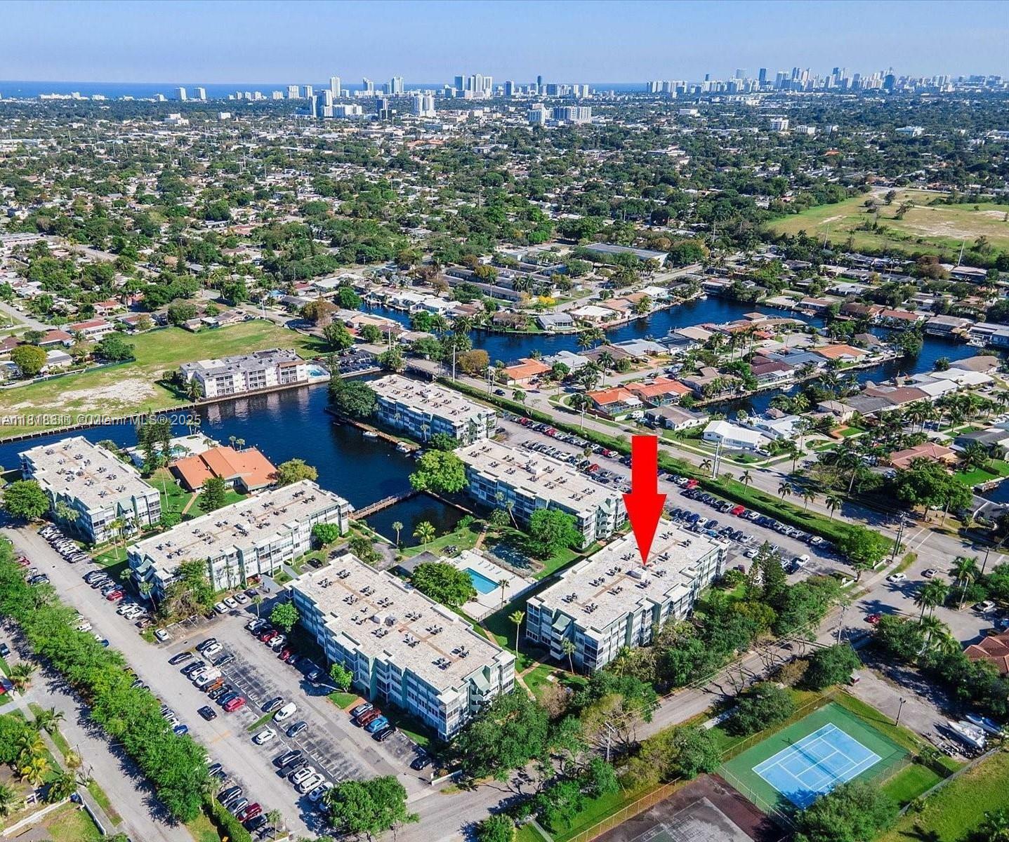 2781 Taft St 308  Hollywood FL 33020 photo