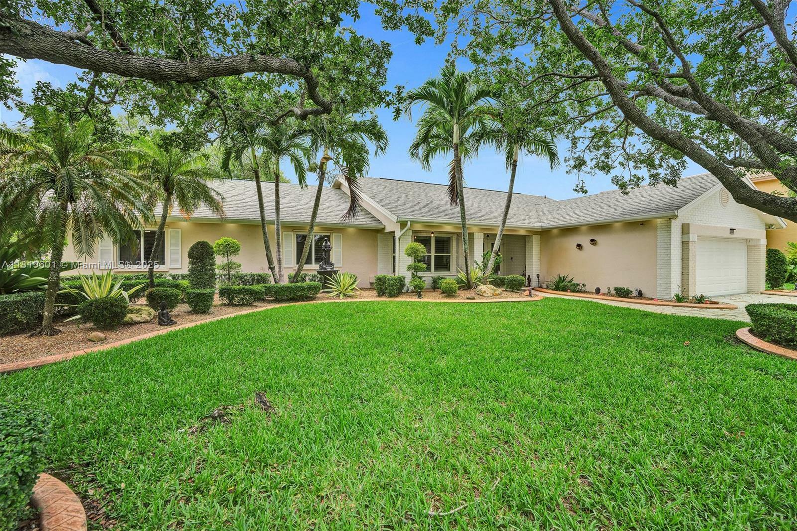 Property Photo:  411 NW 201st Ave  FL 33029 
