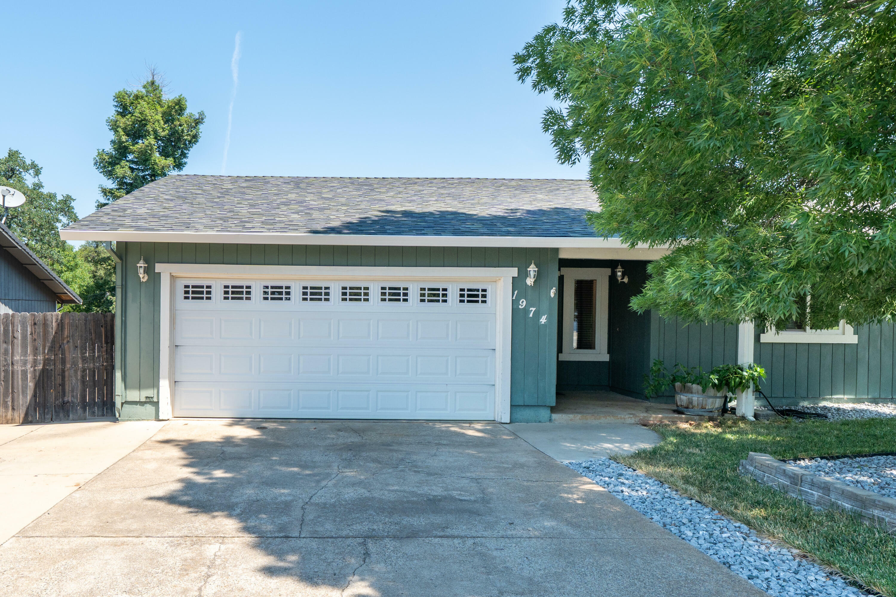 Property Photo: 1974 S Ridge Drive CA 96003