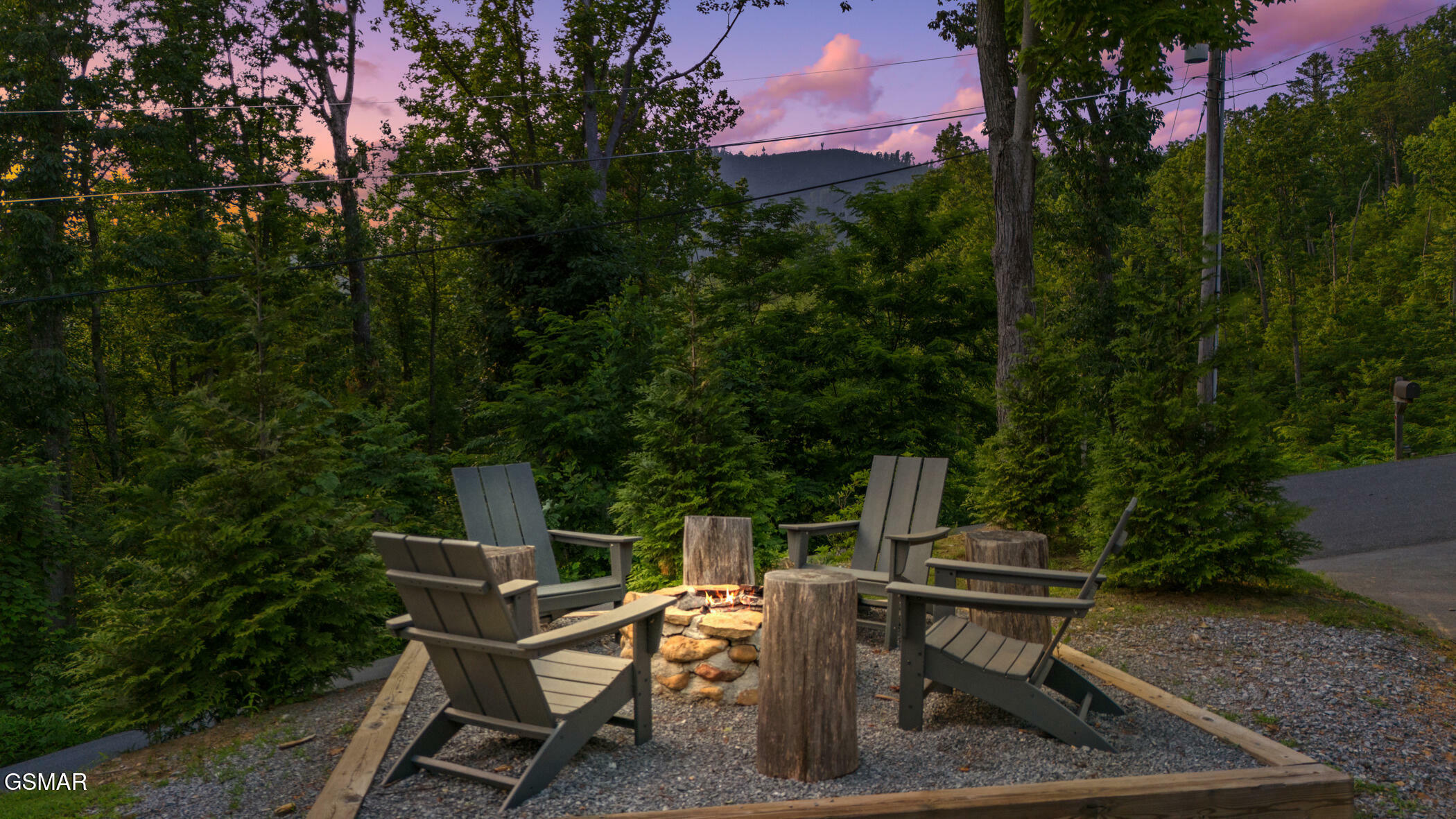 Property Photo:  834 Pine Top Lane  TN 37738 