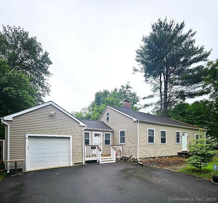 Property Photo:  333 West Washington Street  CT 06010 
