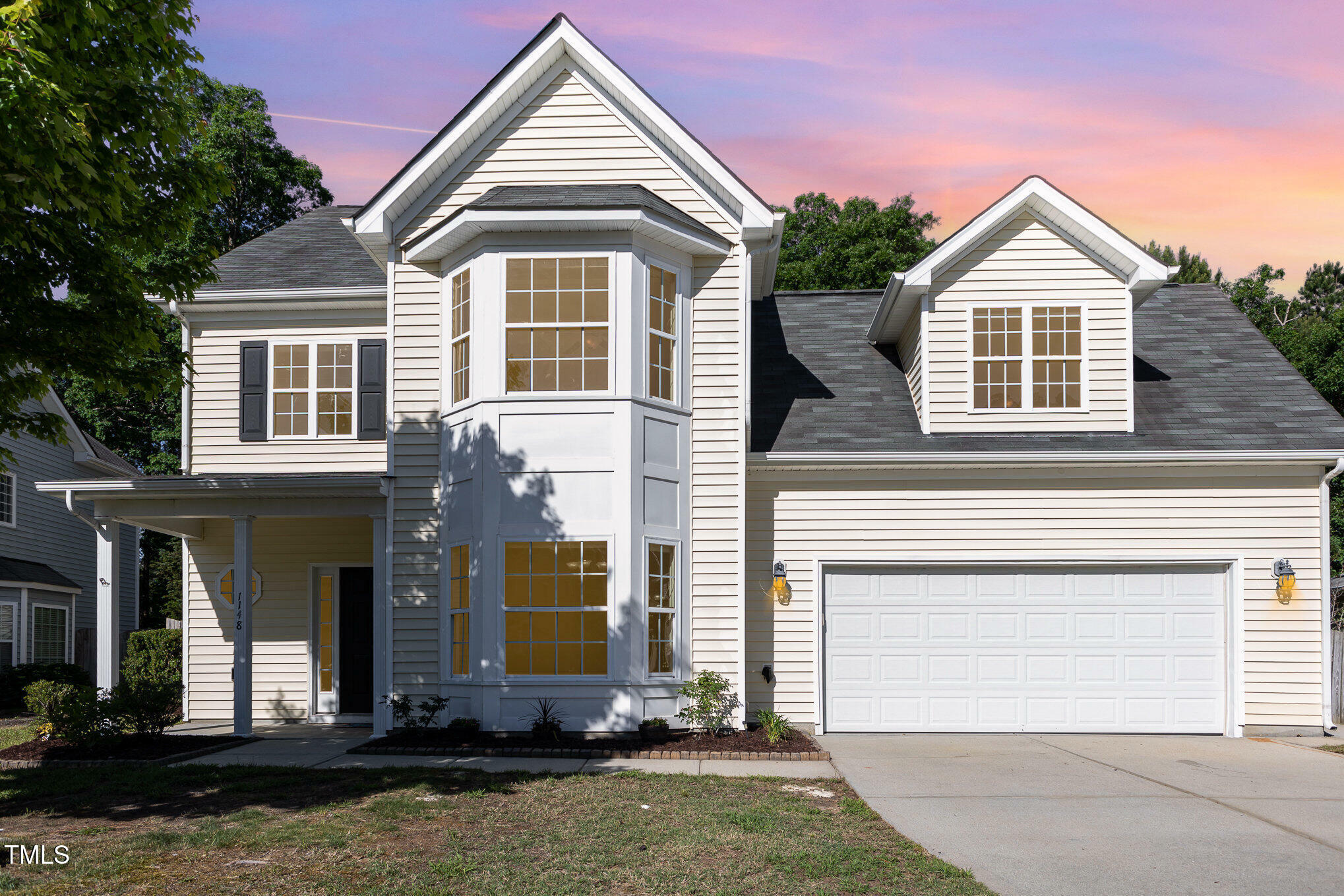 Property Photo: 1148 Dexter Ridge Drive NC 27540