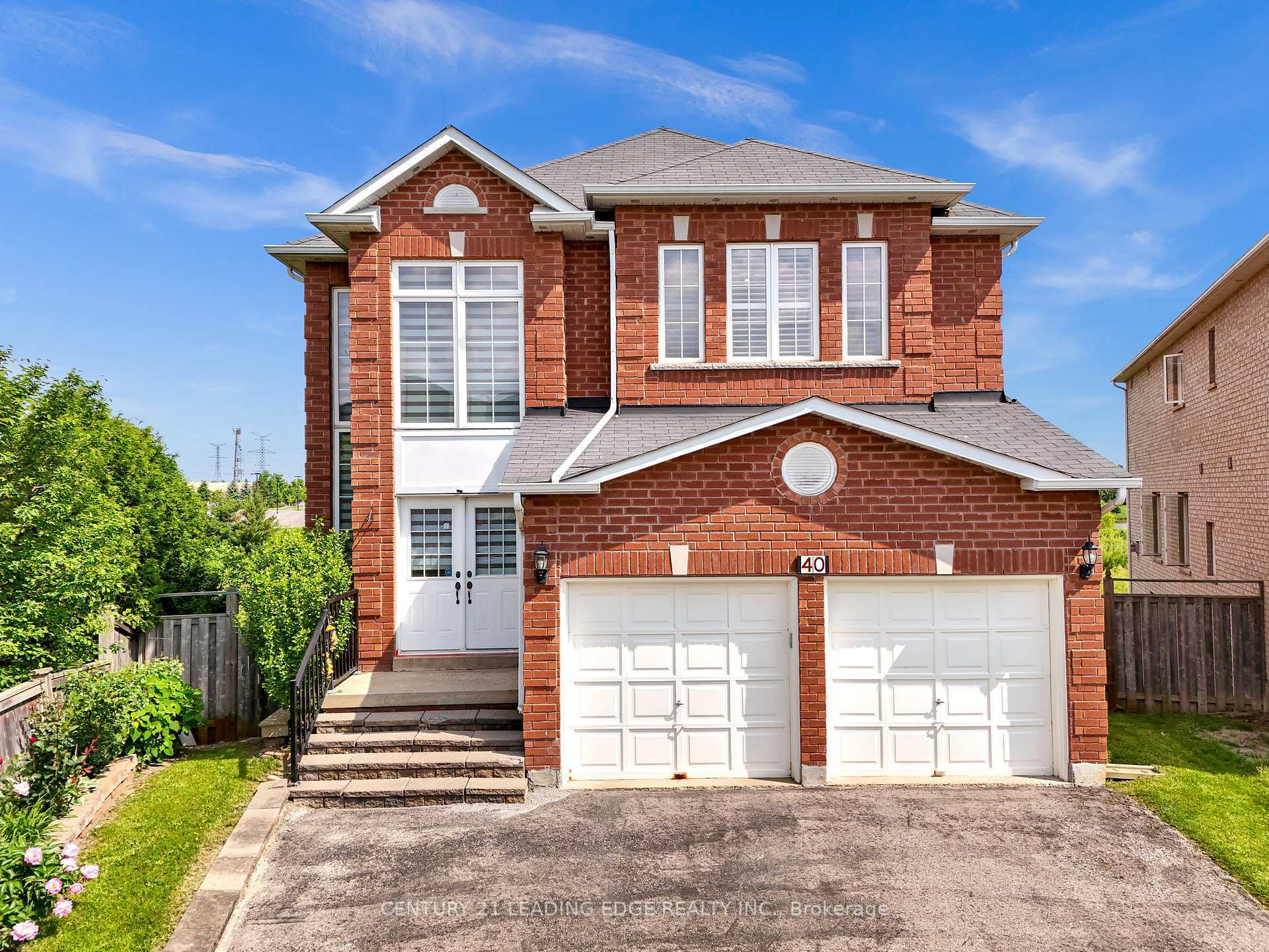 40 Ann Louise Crescent  Markham ON L3S 0A8 photo