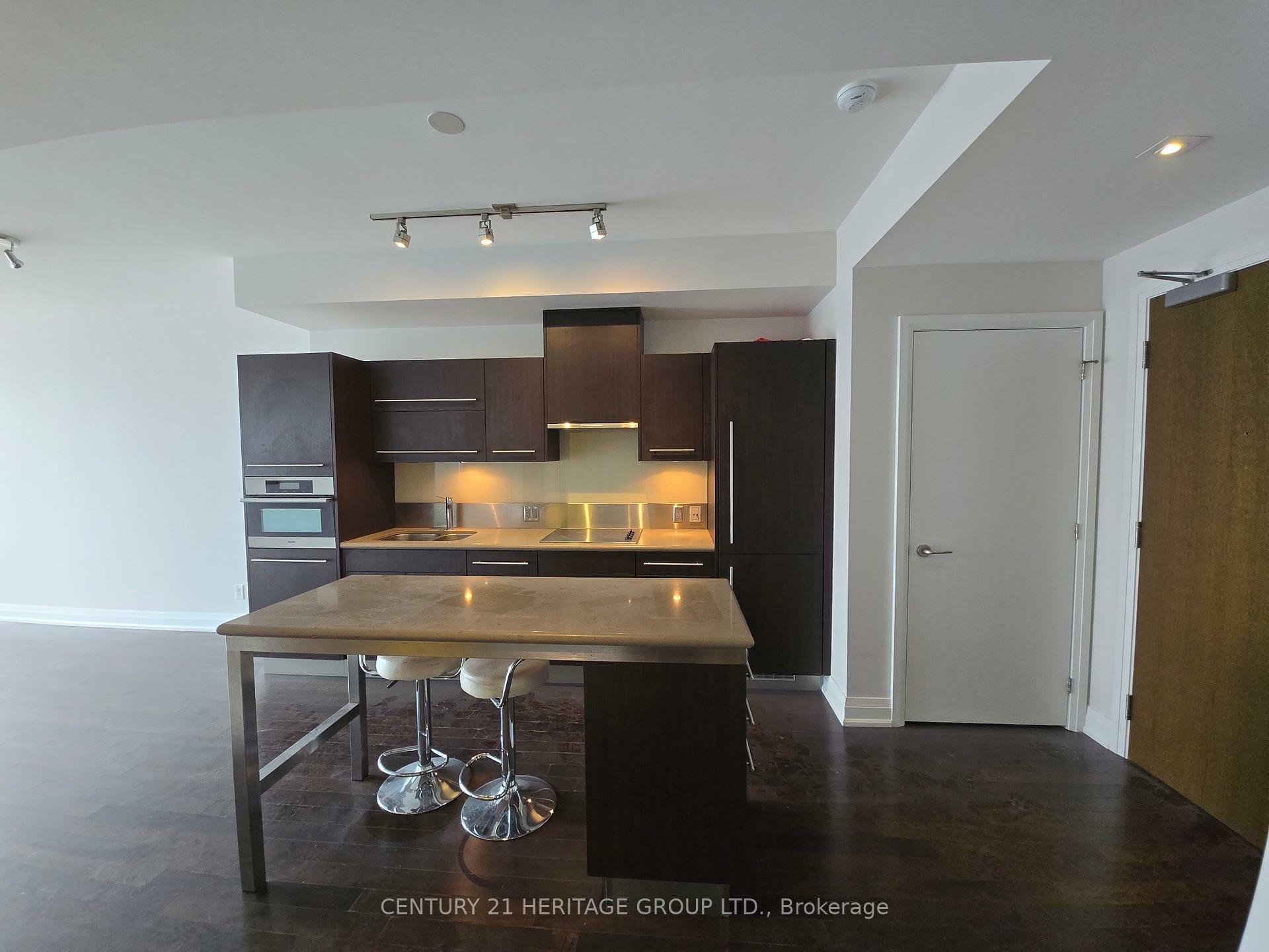 Property Photo: 80 John Street 3410 ON M5V 3X4